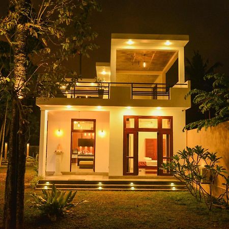 Yehen'S Villa أونا واتونا المظهر الخارجي الصورة